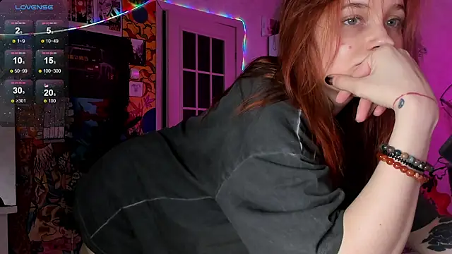 Sunny Mouse  online show from 12-23-24, 01:24