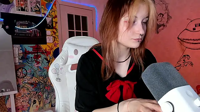 Sunny Mouse  online show from 02-22-25, 04:51