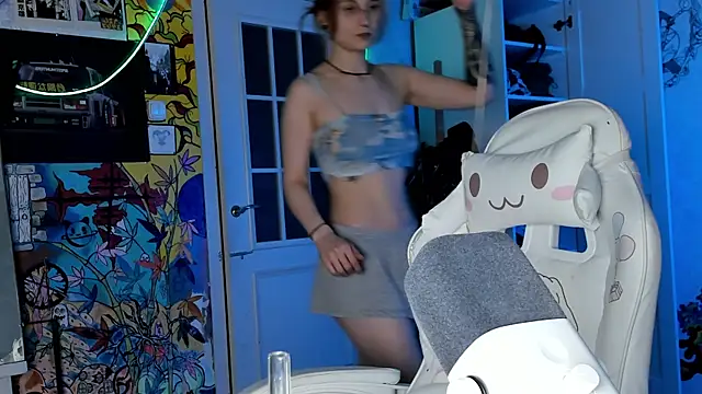 Sunny Mouse  online show from 02-27-25, 07:26