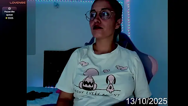 lady hana28 online show from 11-13-25, 01:21