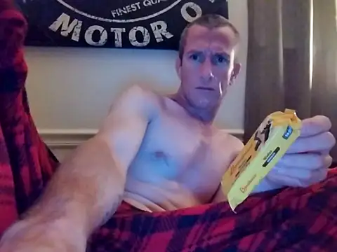 CuddlyFloat88 online show from 03-12-26, 05:57