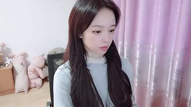 wwcc123 online show from 10-22-25, 03:18