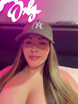 sexyyykloee online show from 04-26-26, 01:25