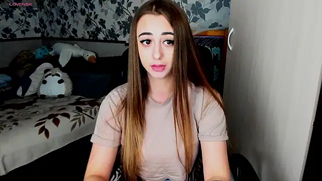 Snapshot of weakness4u chatting on 01-15-25, 07:37 weakness4u online show from 01-15-25, 07:37