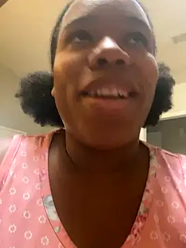 babygirllove8 online show from 10-24-25, 03:19
