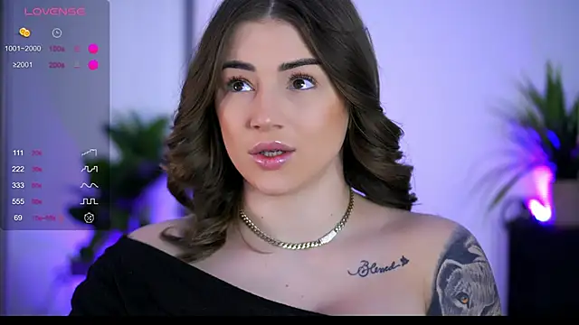 AishaCarter online show from 01-14-26, 05:40