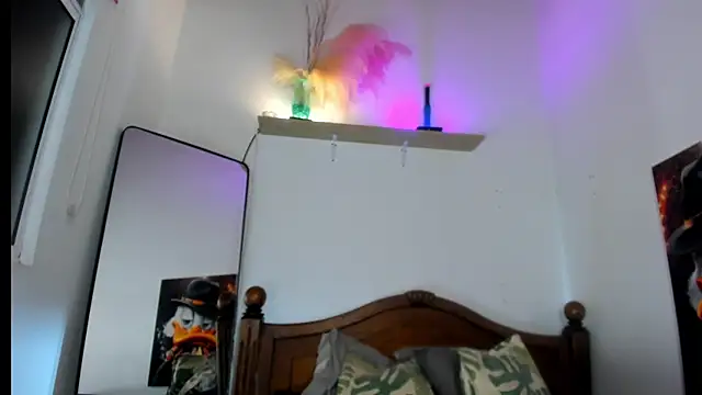 Snapshot of Juan_Castano chatting on 09-24-25, 09:23 Juan Castano online show from 09-24-25, 09:23