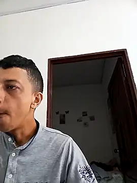 Snapshot of goldenboycol chatting on 01-02-25, 05:39 goldenboycol online show from 01-02-25, 05:39