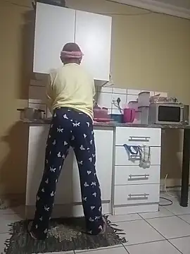 ShooingBunch online show from 04-28-26, 08:03