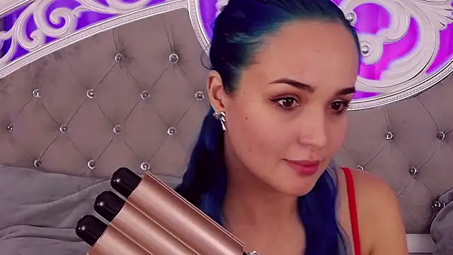 Snapshot of MeIisaLove chatting on 03-14-25, 08:28 MeIisaLove online show from 03-14-25, 08:28