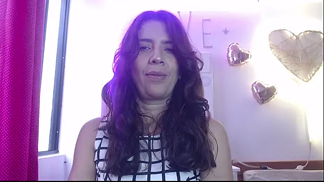 Victoria meester online show from 02-27-25, 02:32