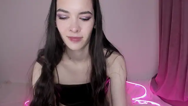 Snapshot of 666kisses chatting on 12-21-25, 11:23 666kisses online show from 12-21-25, 11:23