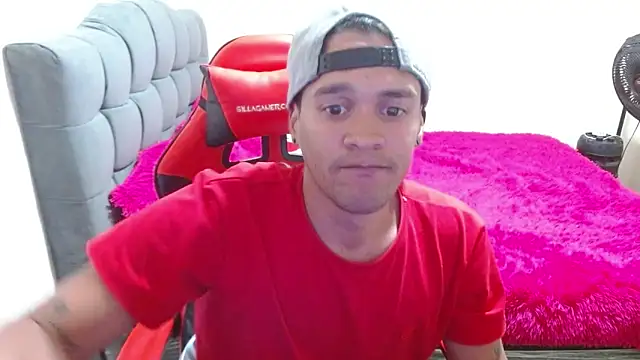 Snapshot of kelvin_jhoseth1 chatting on 01-05-25, 02:38 kelvin jhoseth1 online show from 01-05-25, 02:38