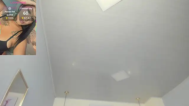 Snapshot of ayshel__ chatting on 11-21-25, 03:38 ayshel online show from 11-21-25, 03:38