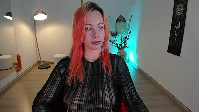 Snapshot of Kat_Art chatting on 02-02-25, 08:41 Kat Art online show from 02-02-25, 08:41