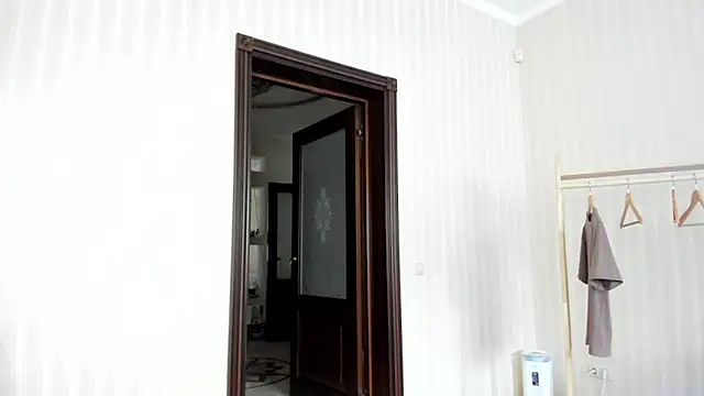 Snapshot of ooksiiii chatting on 03-06-25, 12:52 ooksiiii online show from 03-06-25, 12:52