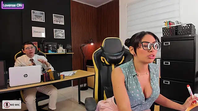 Snapshot of Office_Naughty_Girl chatting on 03-22-25, 04:15 Office Naughty Girl online show from 03-22-25, 04:15