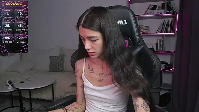 vinkitinkii online show from 01-23-25, 07:22