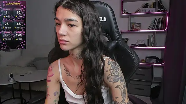 vinkitinkii online show from 01-24-25, 06:57