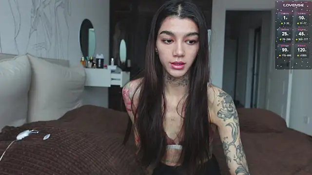 vinkitinkii online show from 10-27-25, 07:01