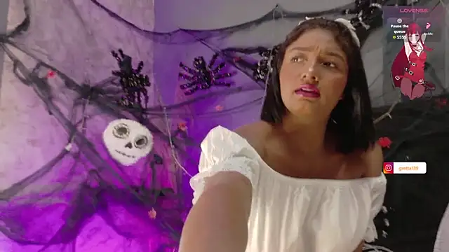 Snapshot of _Gretta chatting on 10-23-25, 08:07 Gretta online show from 10-23-25, 08:07