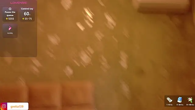 Snapshot of _Gretta chatting on 11-19-25, 08:20 Gretta online show from 11-19-25, 08:20