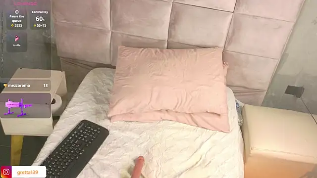 Snapshot of _Gretta chatting on 11-27-25, 09:17 Gretta online show from 11-27-25, 09:17