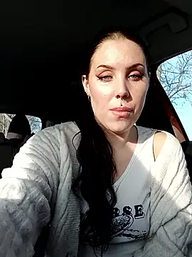 Snapshot of Provocunt chatting on 12-18-25, 01:06 Provocunt online show from 12-18-25, 01:06