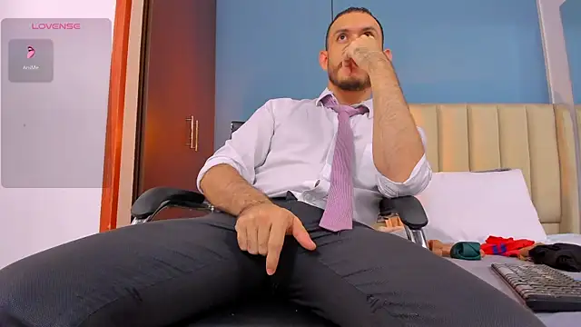 Snapshot of jeanpiere_ chatting on 02-02-25, 12:57 jeanpiere online show from 02-02-25, 12:57