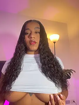 Snapshot of charlotteeruss chatting on 02-03-26, 04:32 charlotteeruss online show from 02-03-26, 04:32