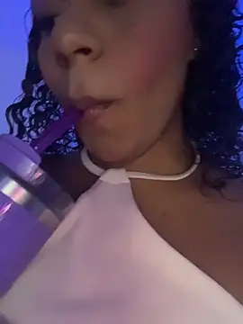 Snapshot of charlotteeruss chatting on 03-07-26, 03:25 charlotteeruss online show from 03-07-26, 03:25