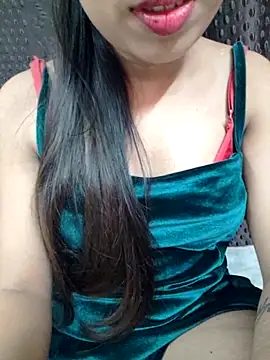 Snapshot of Roshni_98 chatting on 03-22-25, 11:00 Roshni 98 online show from 03-22-25, 11:00