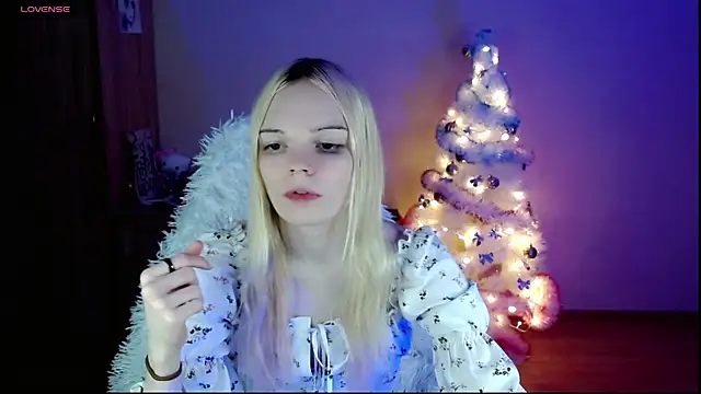 Emily Nyaffee online show from 12-30-24, 10:12