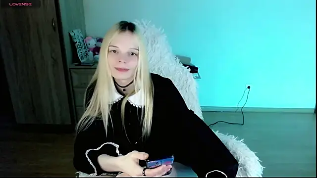 Emily Nyaffee online show from 02-09-25, 11:36