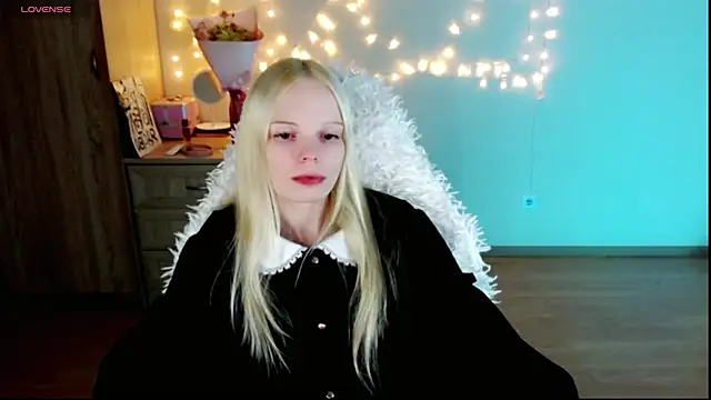 Emily Nyaffee online show from 03-01-25, 05:16