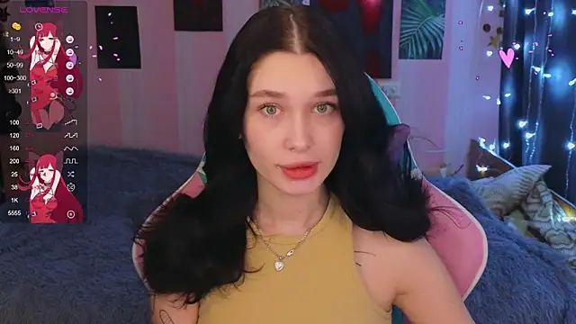 Snapshot of Amanda_Tender chatting on 12-11-24, 08:39 Amanda Tender online show from 12-11-24, 08:39