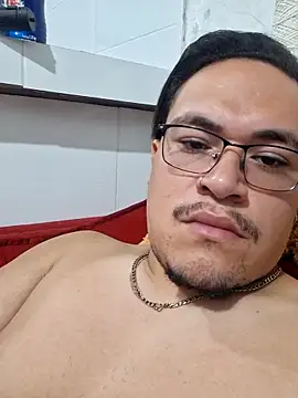 Snapshot of Jununnk chatting on 02-27-26, 09:48 Jununnk online show from 02-27-26, 09:48