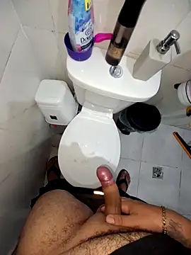 Snapshot of Jununnk chatting on 03-05-26, 08:49 Jununnk online show from 03-05-26, 08:49