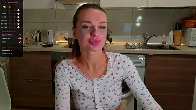 MissLovex online show from 11-05-25, 04:01