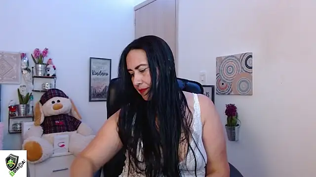 amalia brunette online show from 12-06-24, 11:03