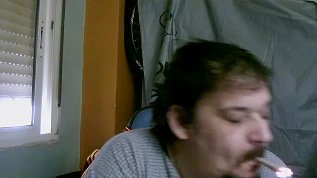 porkorossy online show from 12-17-25, 08:09