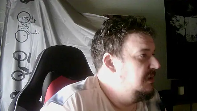 Snapshot of porkorossy chatting on 05-04-26, 08:54 porkorossy online show from 05-04-26, 08:54