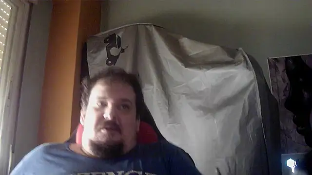 Snapshot of porkorossy chatting on 06-04-26, 08:53 porkorossy online show from 06-04-26, 08:53