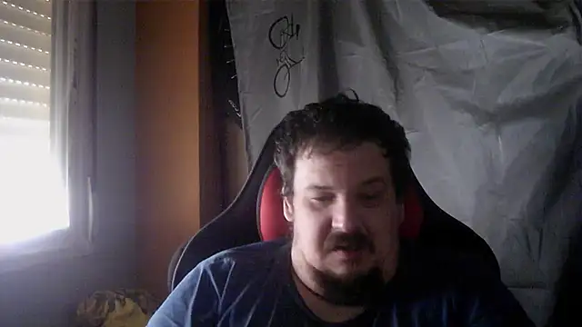 Snapshot of porkorossy chatting on 06-05-26, 07:14 porkorossy online show from 06-05-26, 07:14