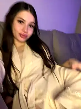 SofiaLaLight online show from 11-15-25, 03:15