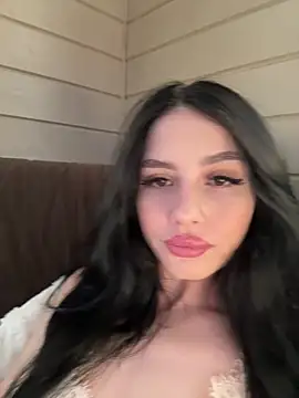 SofiaLaLight online show from 02-05-26, 01:27