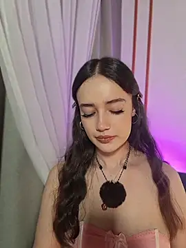 Kate Amaretto  online show from 06-09-26, 02:12