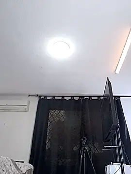 Shanelle   online show from 01-31-26, 07:34