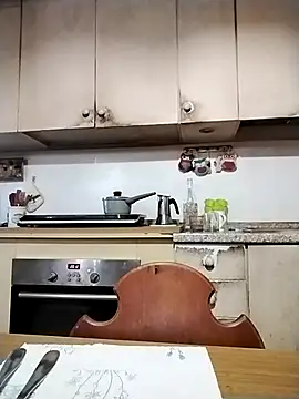 Chris8149 online show from 02-12-25, 07:13