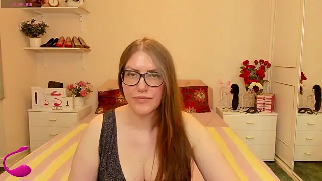 Snapshot of AmandamurX chatting on 06-12-26, 01:43 AmandamurX online show from 06-12-26, 01:43